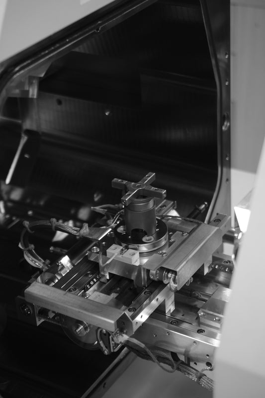 A black and white photo of a machine